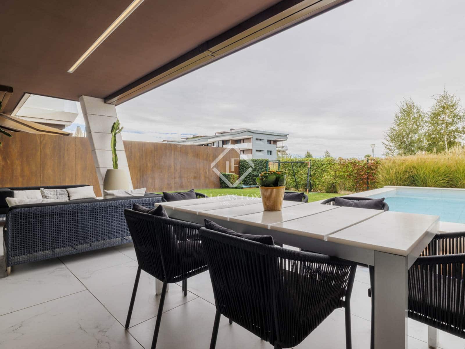 4 soveværelse Lejlighed til salg i Pozuelo de Alarcon - € 2.225.000 (Ref: 9221597)