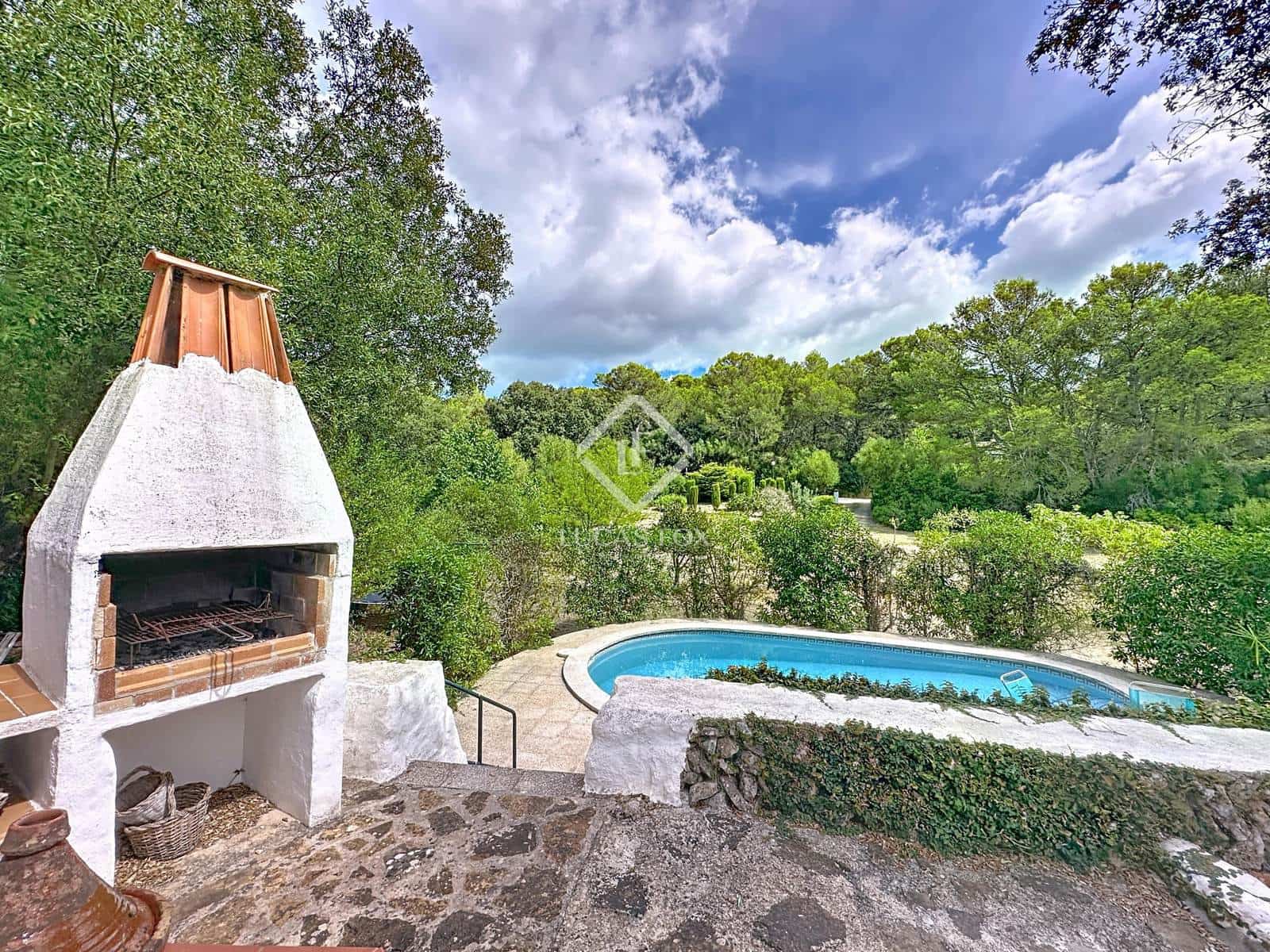 3 slaapkamer Finca/Landhuis te koop in Es Mercadal met zwembad garage - € 655.000 (Ref: 9226017)