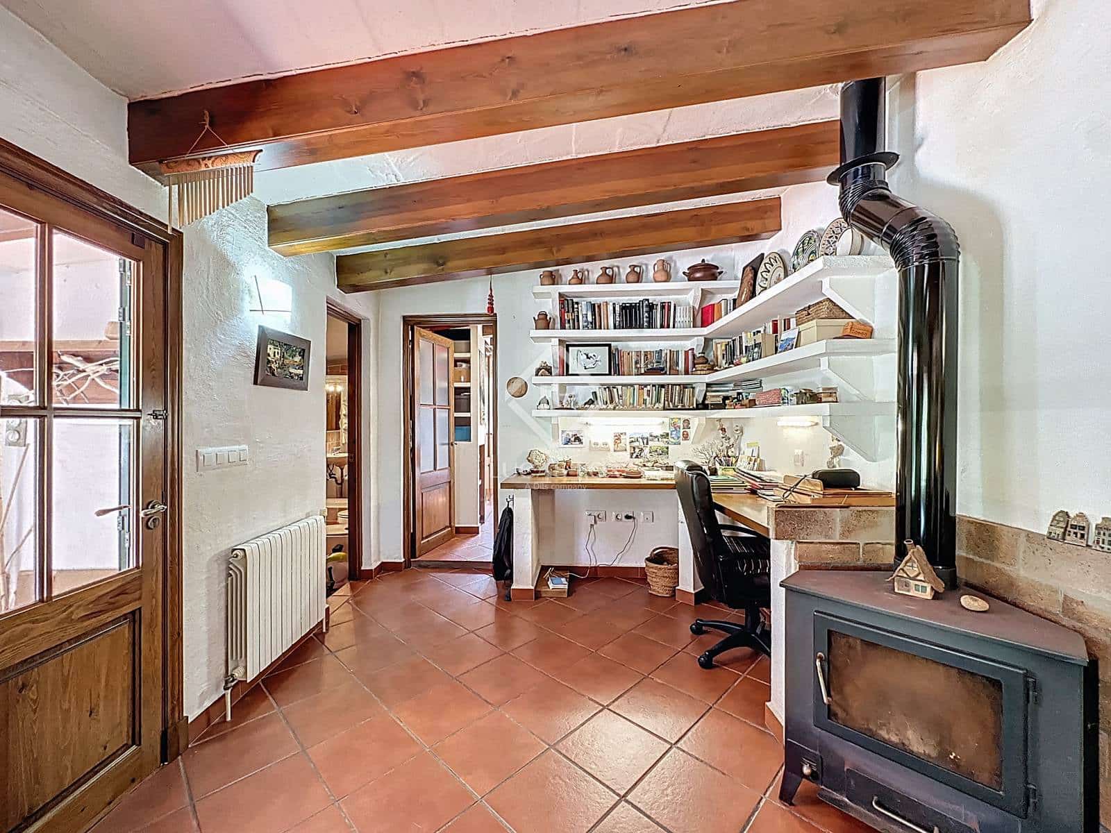 3 slaapkamer Finca/Landhuis te koop in Es Mercadal met zwembad garage - € 655.000 (Ref: 9226017)