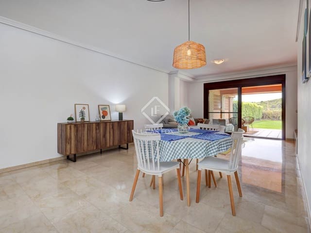 Apartamento de 2 habitaciones en Casares en venta con garaje - 450.000 € (Ref: 9227378)