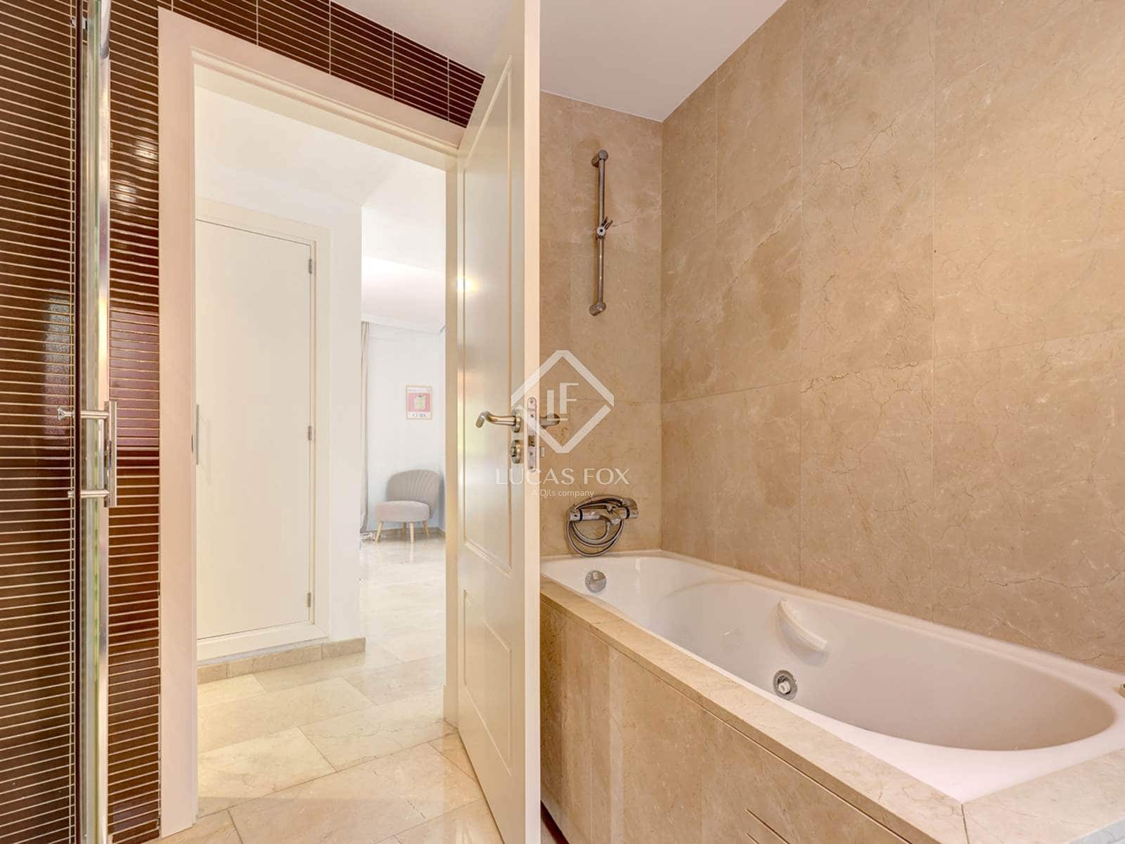 2 Zimmer Apartment zu verkaufen in Casares mit Garage - 450.000 € (Ref: 9227378)