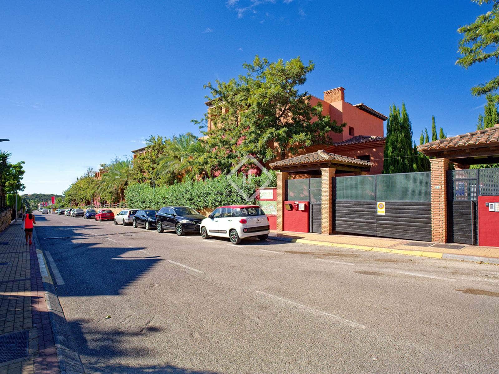 2 Zimmer Apartment zu verkaufen in Casares mit Garage - 450.000 € (Ref: 9227378)