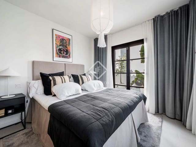 3 bedroom Apartment for sale in Nueva Andalucia, Marbella with pool - € 765,000 (Ref: 9227379)