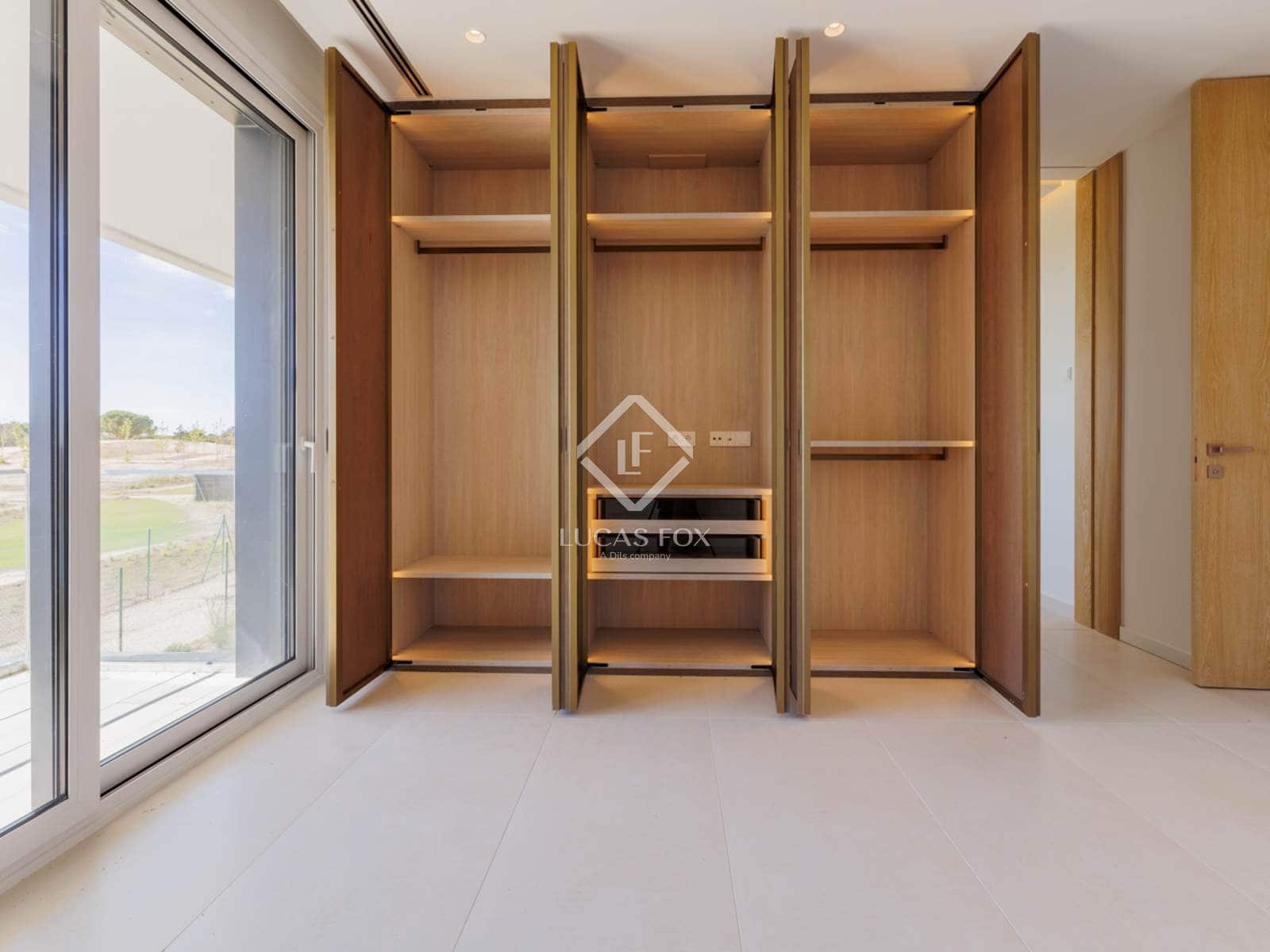 4 Zimmer Apartment zu vermieten in Pozuelo de Alarcon mit Pool Garage - 7.150 € (Ref: 9227380)