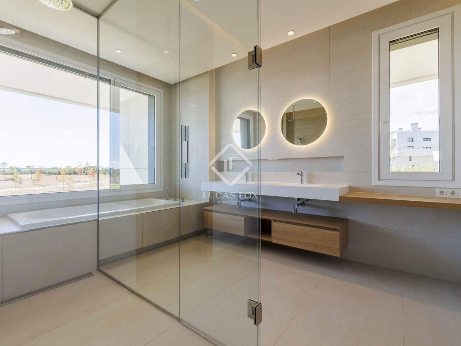 4 Zimmer Apartment zu vermieten in Pozuelo de Alarcon mit Pool Garage - 7.150 € (Ref: 9227380)