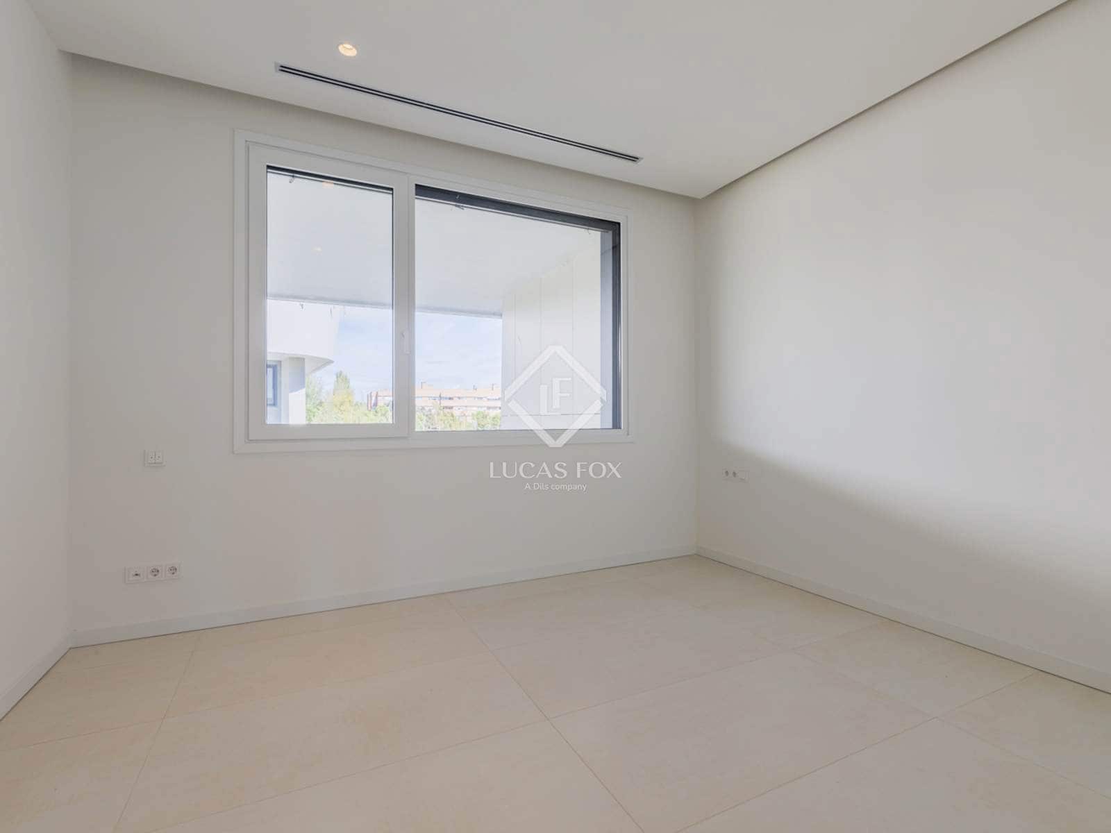 4 Zimmer Apartment zu vermieten in Pozuelo de Alarcon mit Pool Garage - 7.150 € (Ref: 9227380)