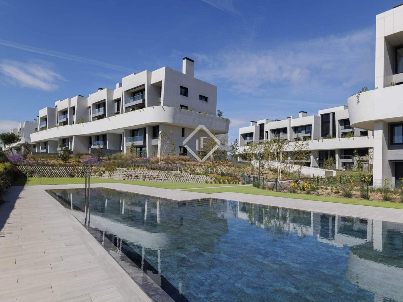 4 Zimmer Apartment zu vermieten in Pozuelo de Alarcon mit Pool Garage - 7.150 € (Ref: 9227380)