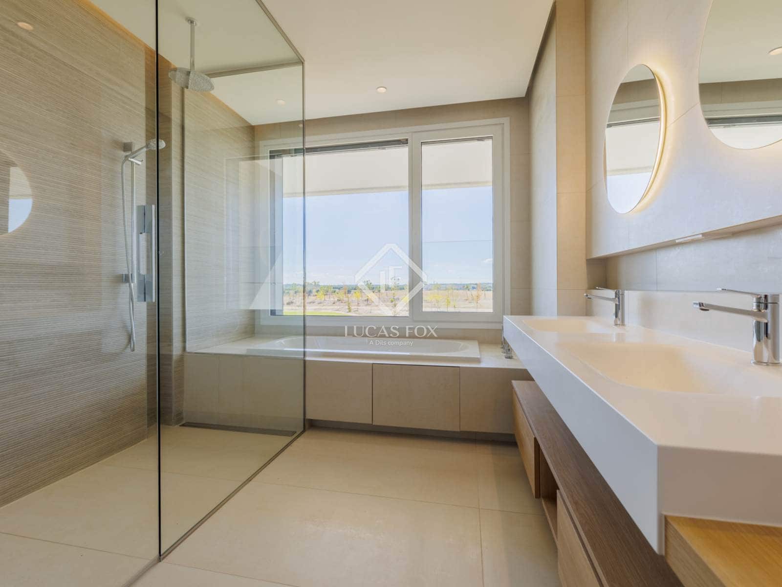 4 Zimmer Apartment zu vermieten in Pozuelo de Alarcon mit Pool Garage - 7.150 € (Ref: 9227380)