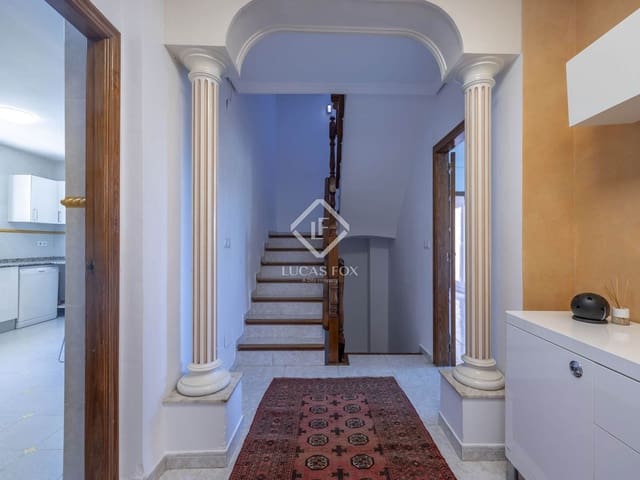 5 soverom Villa til salgs i La Cañada, Paterna med svømmebasseng garasje - € 490 000 (Ref: 9227731)