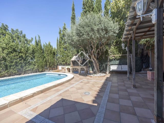 5 soverom Villa til salgs i La Cañada, Paterna med svømmebasseng garasje - € 490 000 (Ref: 9227731)