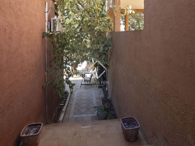 5 soverom Villa til salgs i La Cañada, Paterna med svømmebasseng garasje - € 490 000 (Ref: 9227731)