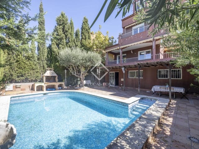 5 soverom Villa til salgs i La Cañada, Paterna med svømmebasseng garasje - € 490 000 (Ref: 9227731)