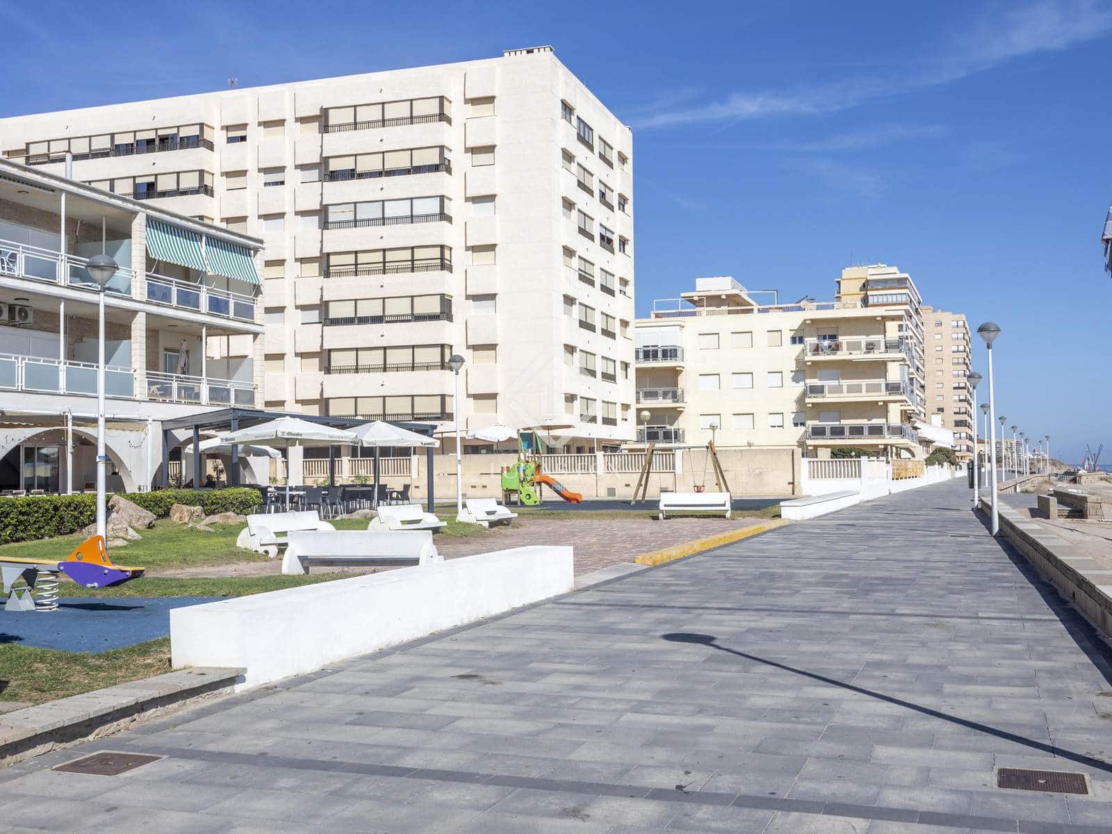 3 soveværelse Lejlighed til salg i Mareny Blau med swimmingpool garage - € 450.000 (Ref: 9227732)