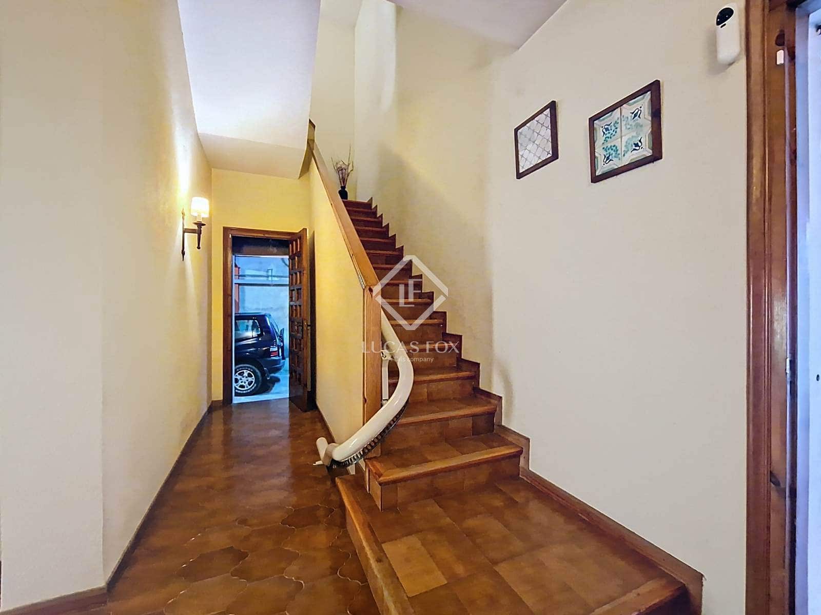 8 soveværelse Villa til salg i Vilanova i la Geltru med garage - € 1.090.000 (Ref: 9227733)