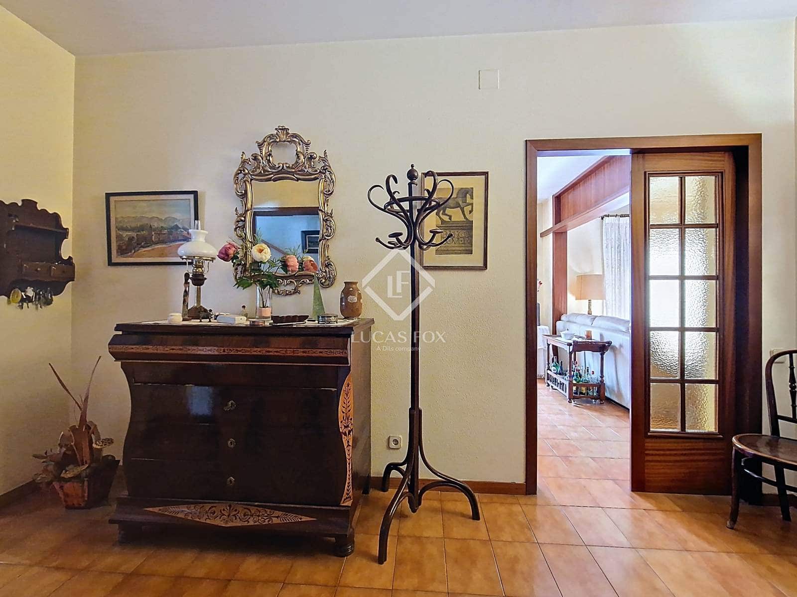 8 soveværelse Villa til salg i Vilanova i la Geltru med garage - € 1.090.000 (Ref: 9227733)