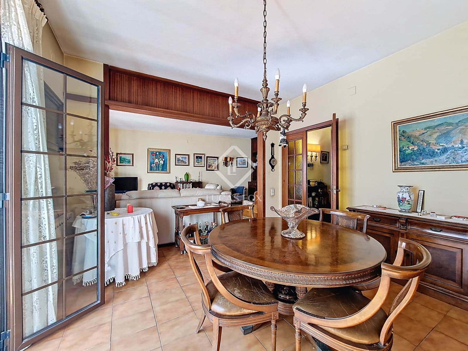 8 soveværelse Villa til salg i Vilanova i la Geltru med garage - € 1.090.000 (Ref: 9227733)