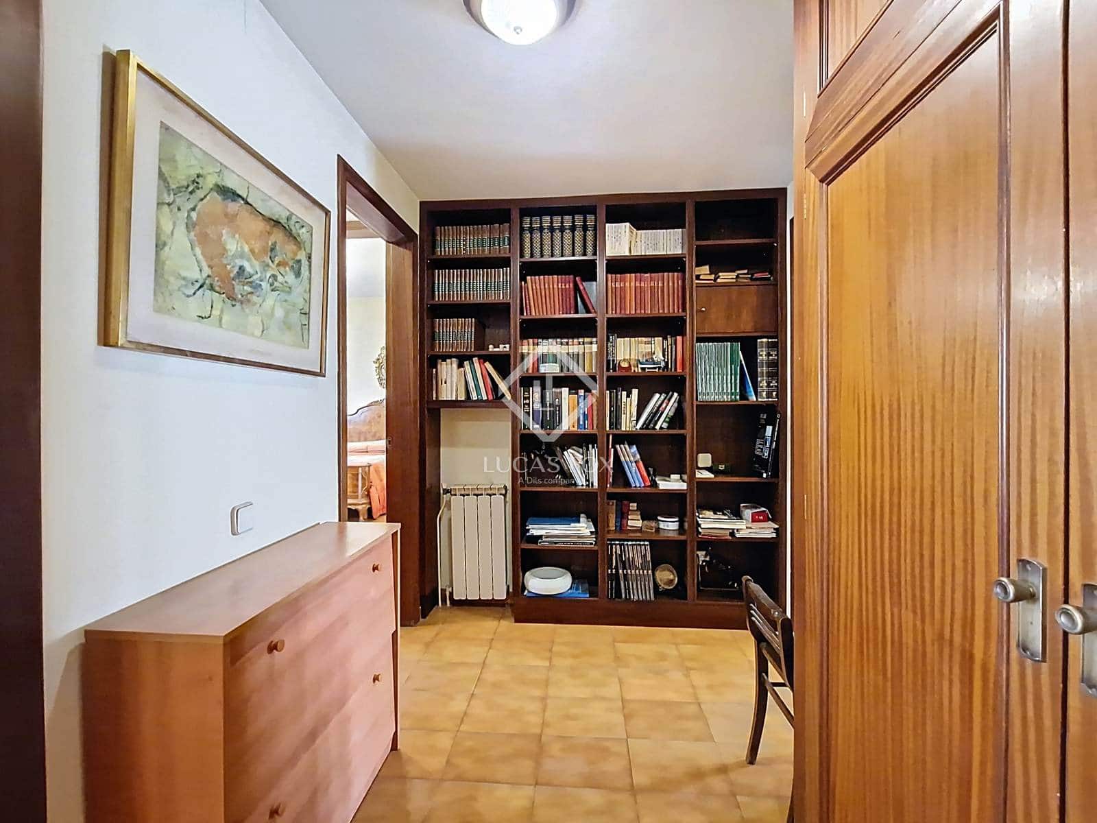 8 soveværelse Villa til salg i Vilanova i la Geltru med garage - € 1.090.000 (Ref: 9227733)