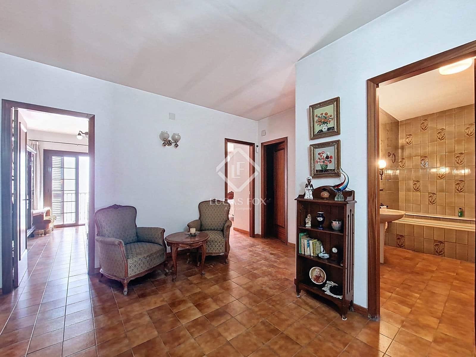 8 soveværelse Villa til salg i Vilanova i la Geltru med garage - € 1.090.000 (Ref: 9227733)