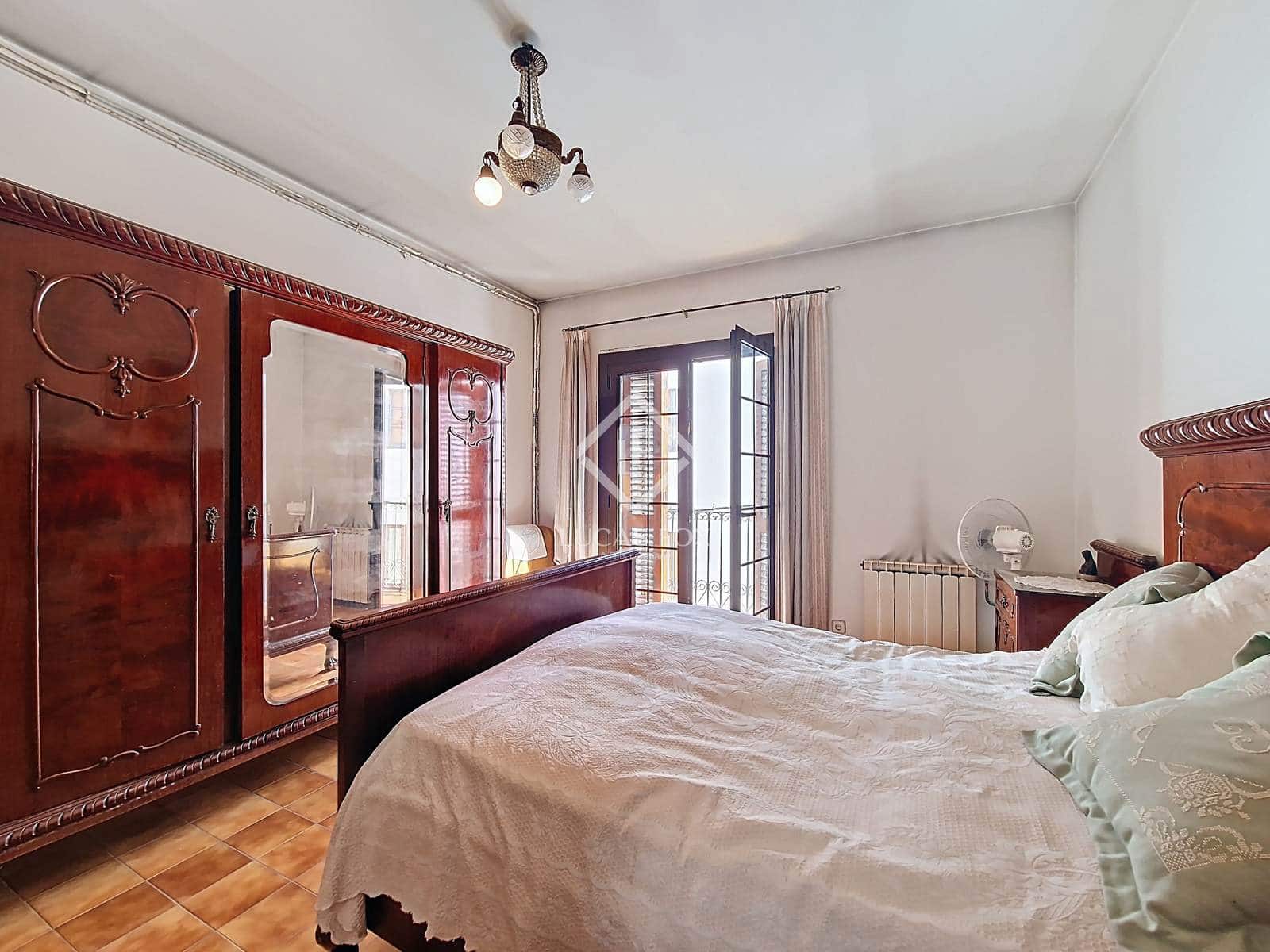 8 soveværelse Villa til salg i Vilanova i la Geltru med garage - € 1.090.000 (Ref: 9227733)