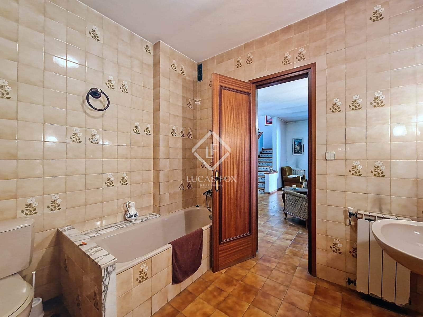 8 soveværelse Villa til salg i Vilanova i la Geltru med garage - € 1.090.000 (Ref: 9227733)