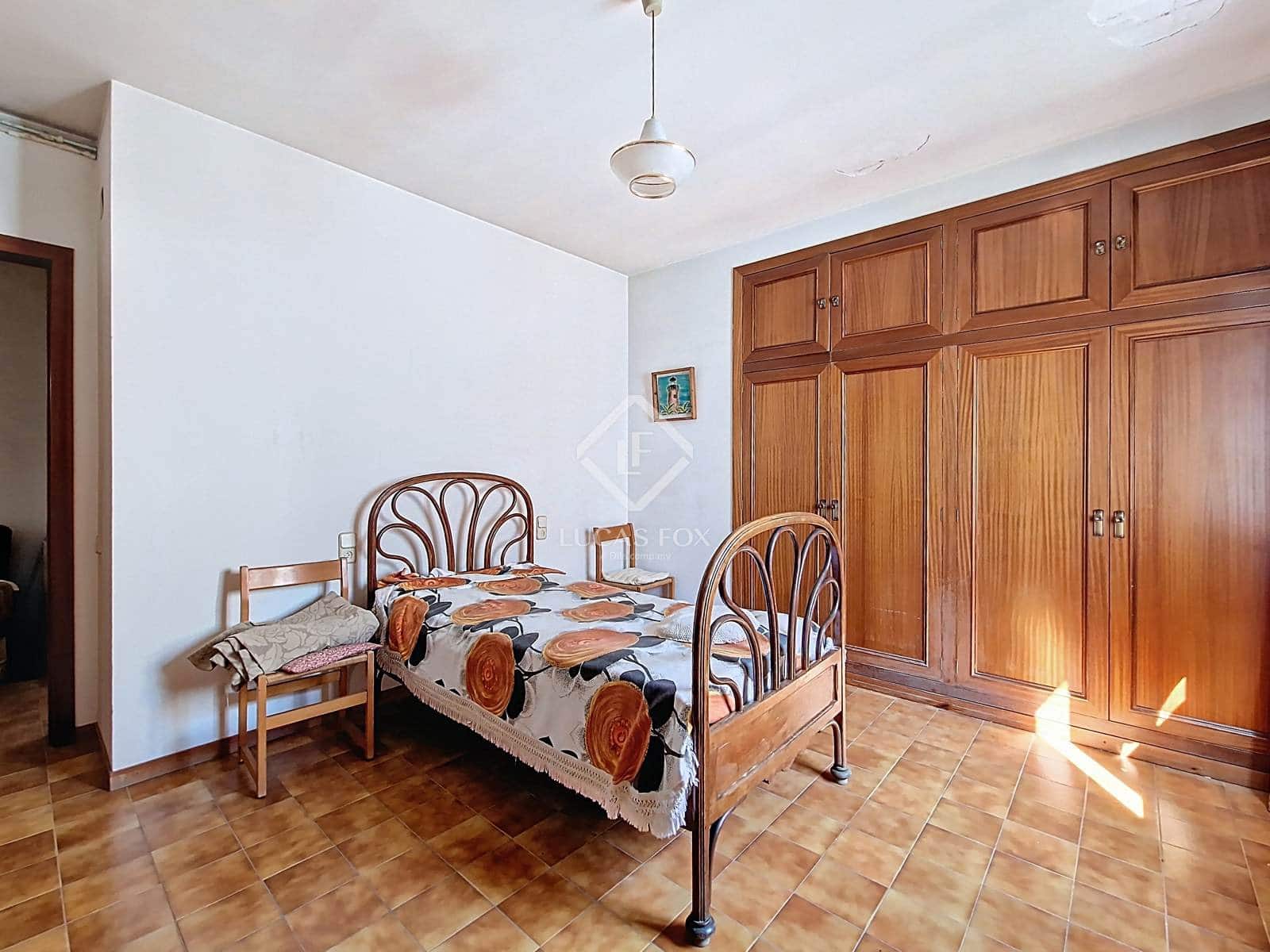 8 soveværelse Villa til salg i Vilanova i la Geltru med garage - € 1.090.000 (Ref: 9227733)