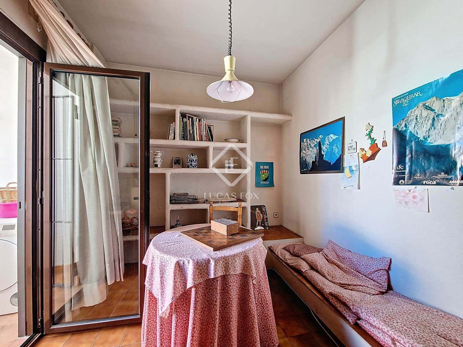 8 soveværelse Villa til salg i Vilanova i la Geltru med garage - € 1.090.000 (Ref: 9227733)