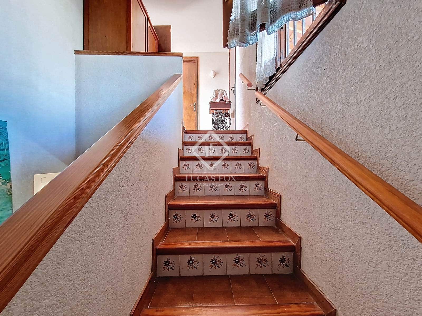 8 soveværelse Villa til salg i Vilanova i la Geltru med garage - € 1.090.000 (Ref: 9227733)