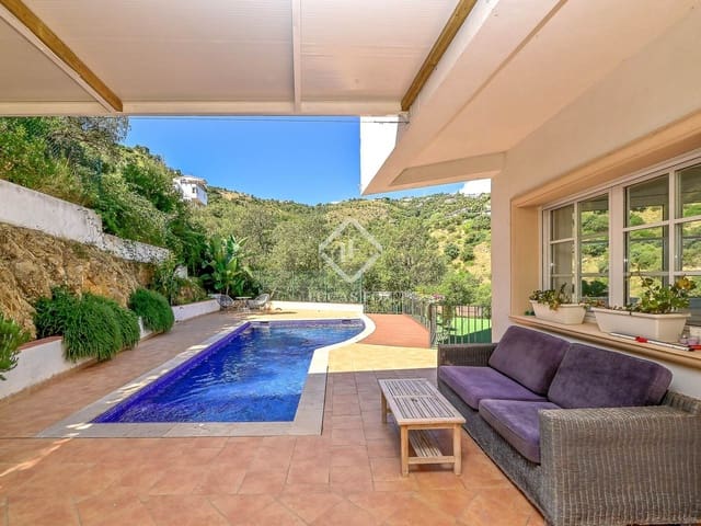 4 soverom Villa til leie i Platja d'Aro, Castell-Platja d'Aro med svømmebasseng garasje - € 3 500 (Ref: 9227734)