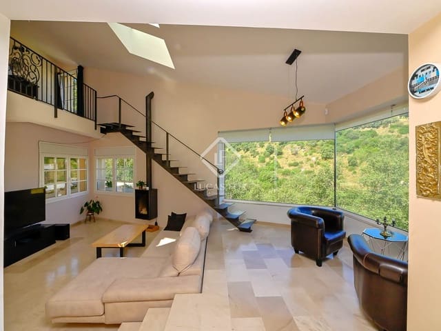 4 soverom Villa til leie i Platja d'Aro, Castell-Platja d'Aro med svømmebasseng garasje - € 3 500 (Ref: 9227734)