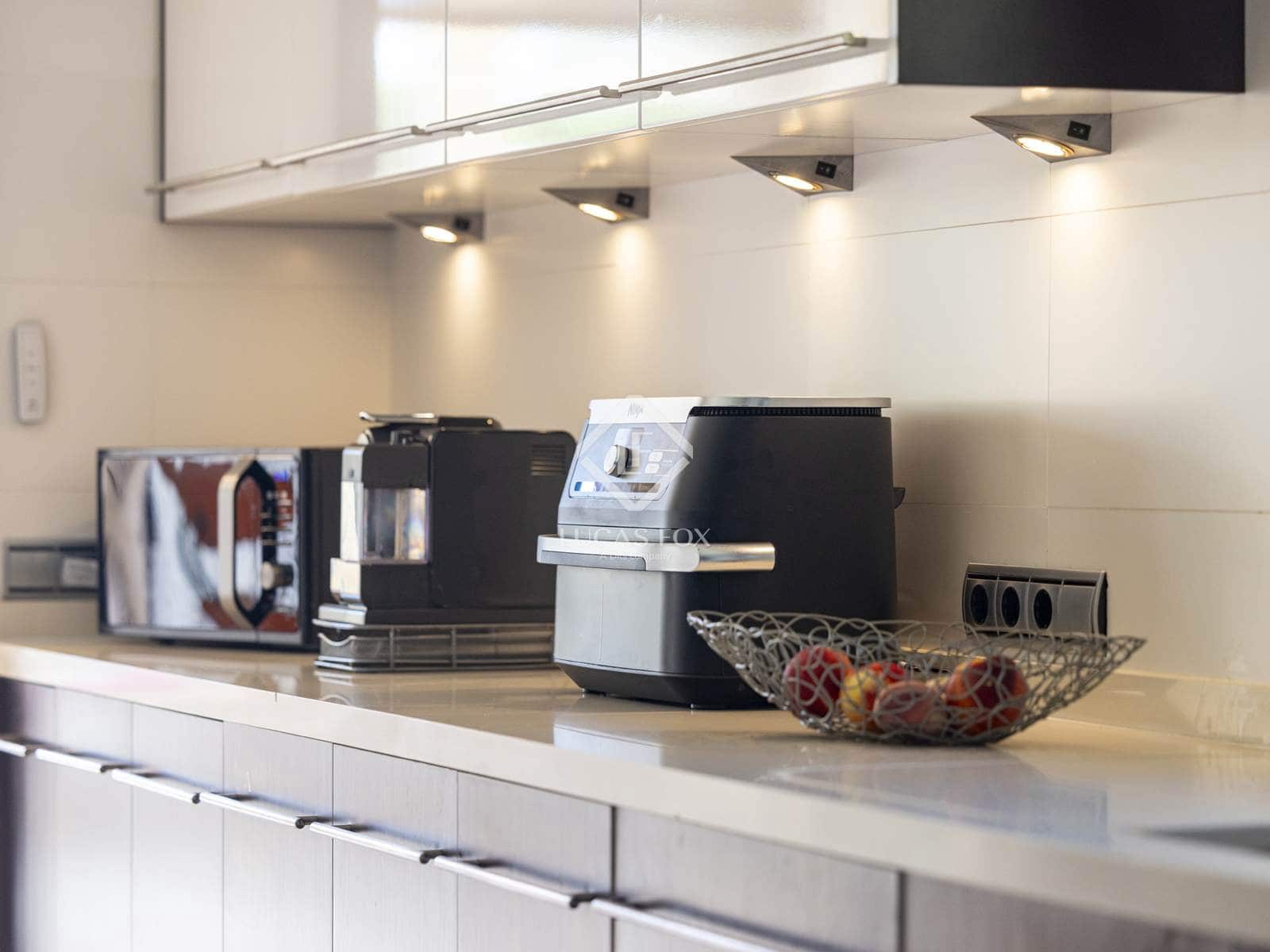 5 makuuhuone Huvila myytävänä paikassa Javea / Xabia mukana uima-altaan 
autotalli - 1 750 000 € (Ref: 9228000)