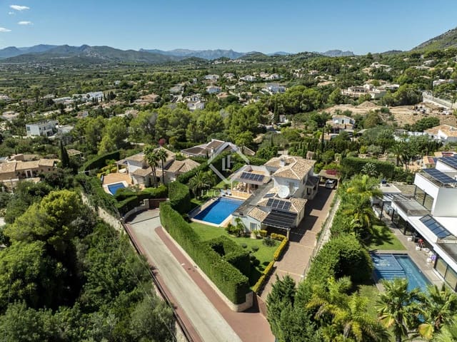 5 makuuhuone Huvila myytävänä paikassa Javea / Xàbia mukana uima-altaan 
autotalli - 1 750 000 € (Ref: 9228000)