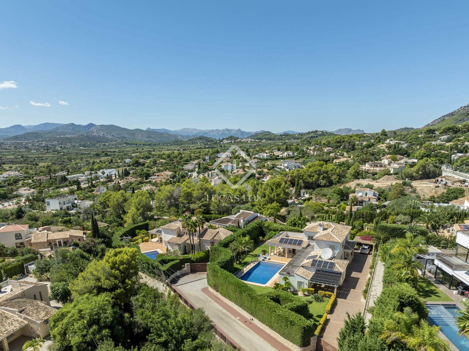 5 makuuhuone Huvila myytävänä paikassa Javea / Xabia mukana uima-altaan 
autotalli - 1 750 000 € (Ref: 9228000)