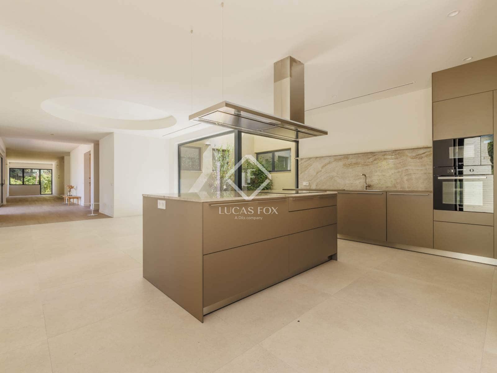 5 soveværelse Villa til salg i Boadilla del Monte med swimmingpool garage - € 2.995.000 (Ref: 9230696)