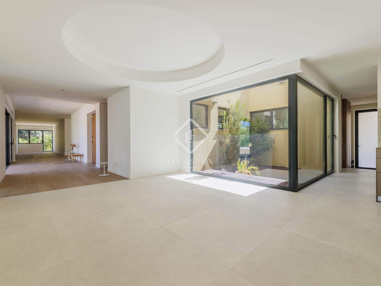 5 soveværelse Villa til salg i Boadilla del Monte med swimmingpool garage - € 2.995.000 (Ref: 9230696)