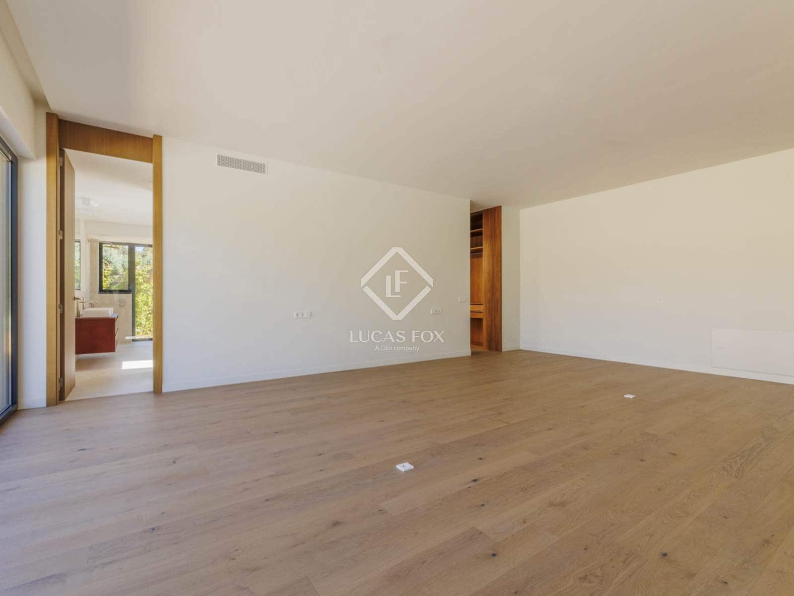 5 soveværelse Villa til salg i Boadilla del Monte med swimmingpool garage - € 2.995.000 (Ref: 9230696)