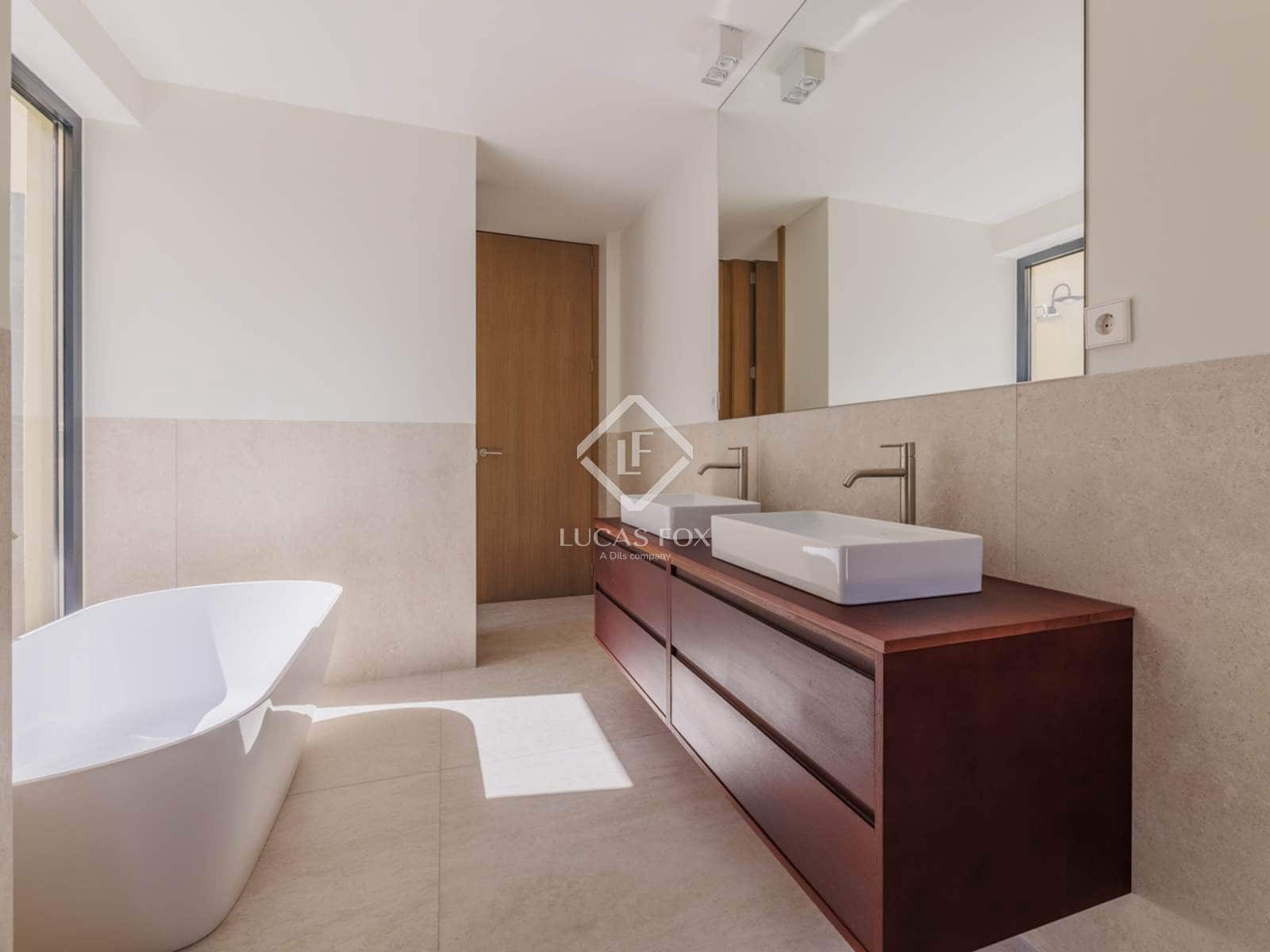 5 soveværelse Villa til salg i Boadilla del Monte med swimmingpool garage - € 2.995.000 (Ref: 9230696)