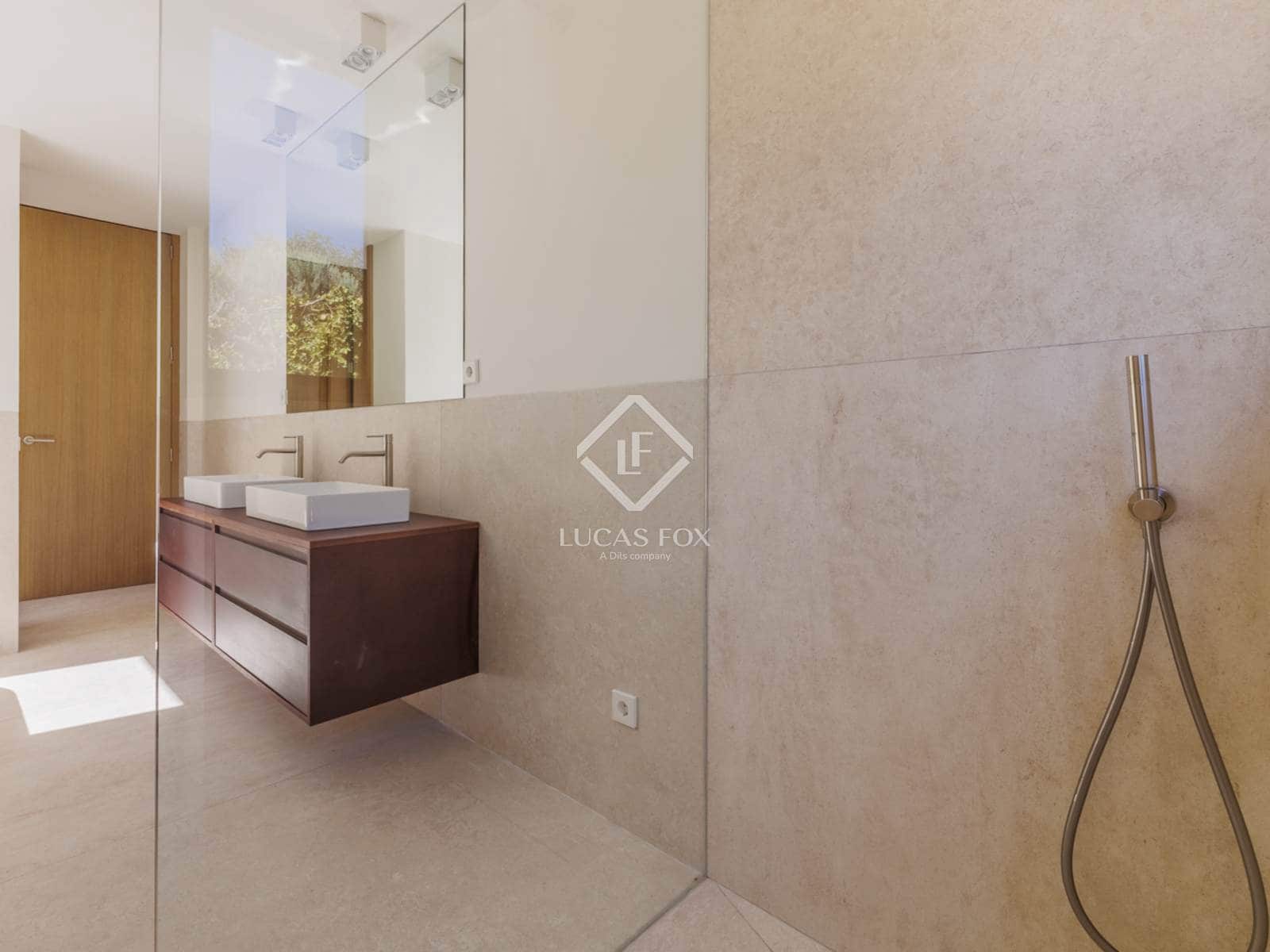 5 soveværelse Villa til salg i Boadilla del Monte med swimmingpool garage - € 2.995.000 (Ref: 9230696)