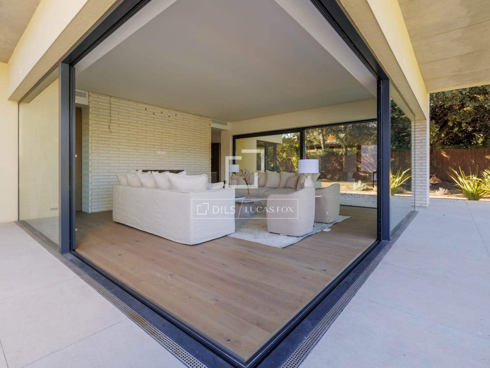 Chalet de 5 habitaciones en Boadilla del Monte en venta con piscina garaje - 3.200.000 € (Ref: 9230696)