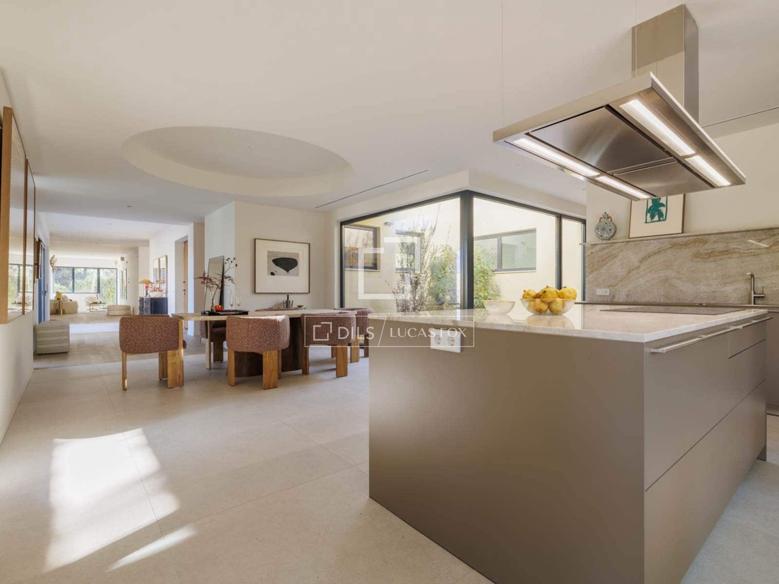 Chalet de 5 habitaciones en Boadilla del Monte en venta con piscina garaje - 3.200.000 € (Ref: 9230696)