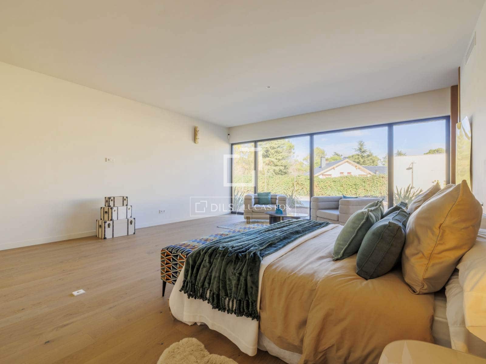 Chalet de 5 habitaciones en Boadilla del Monte en venta con piscina garaje - 3.200.000 € (Ref: 9230696)