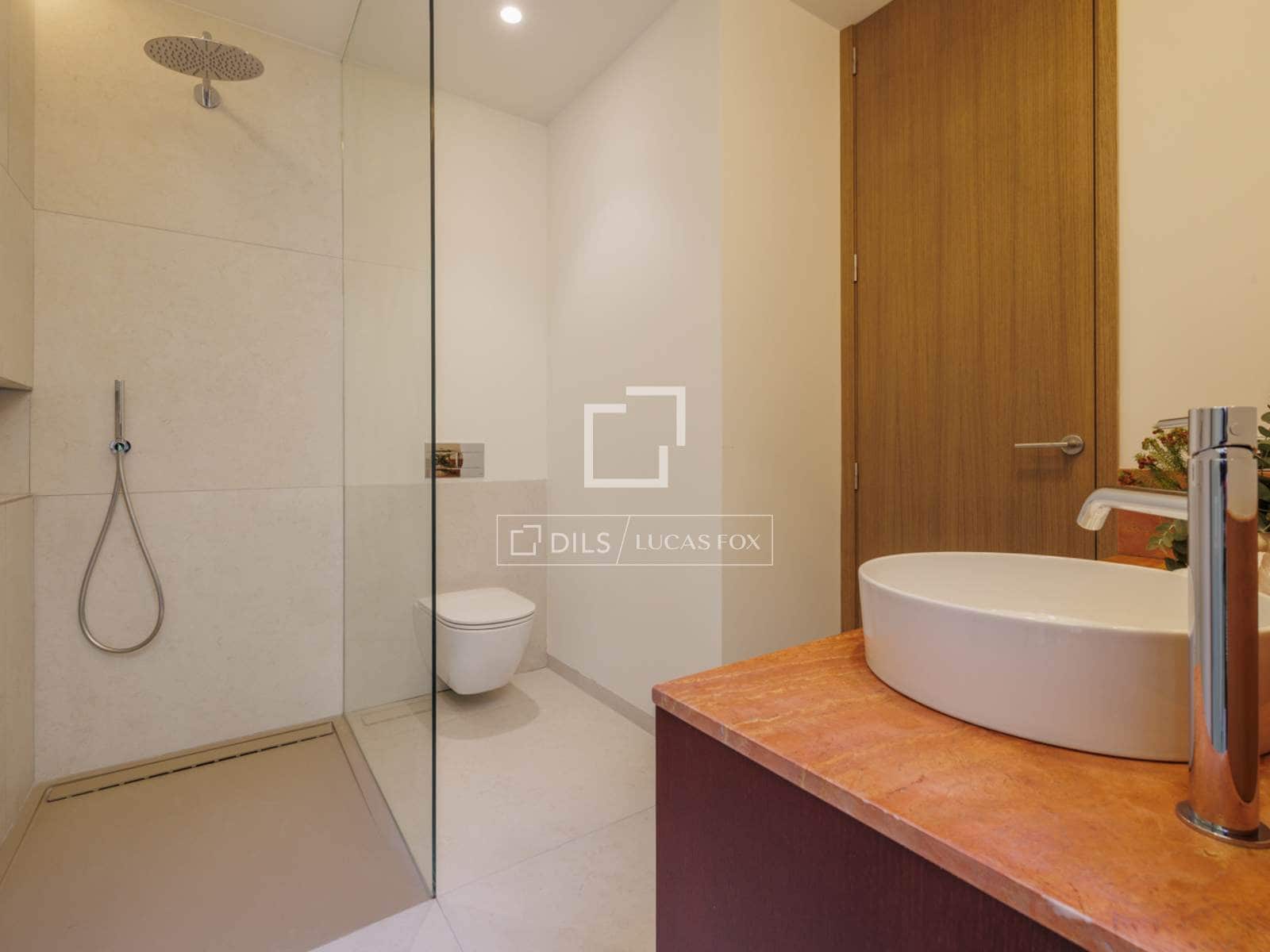 Chalet de 5 habitaciones en Boadilla del Monte en venta con piscina garaje - 3.200.000 € (Ref: 9230696)