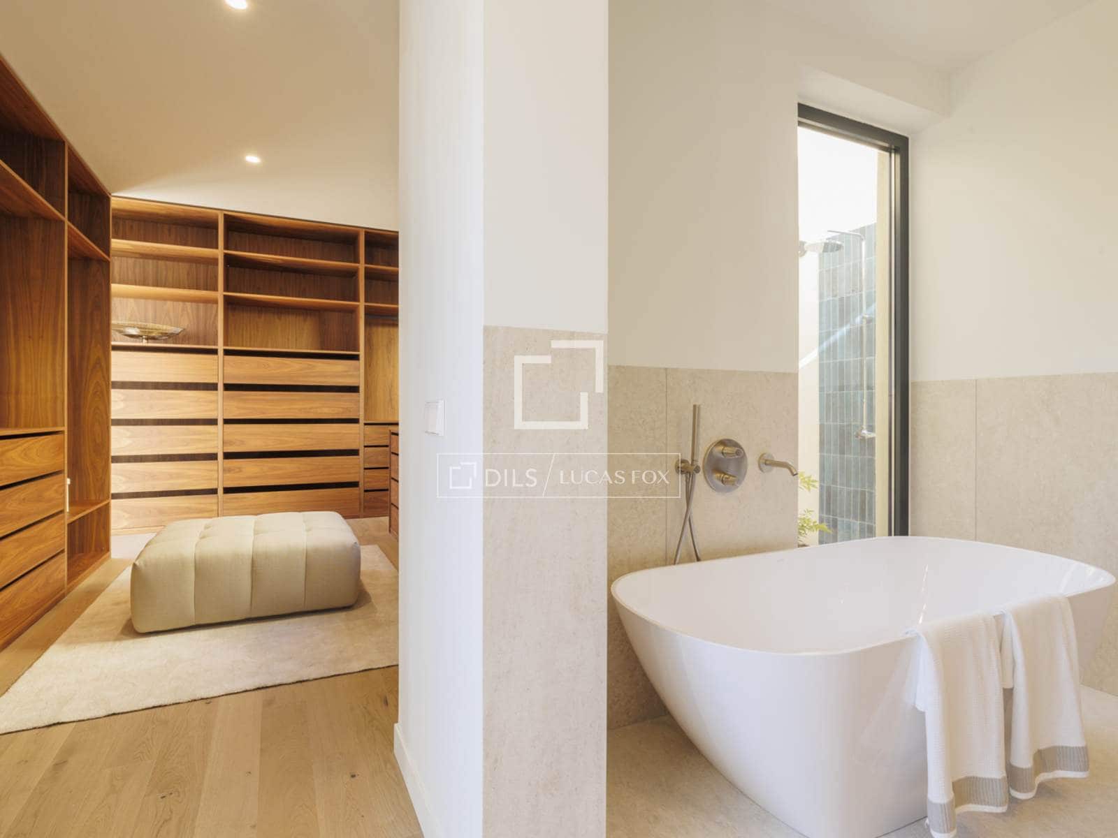 Chalet de 5 habitaciones en Boadilla del Monte en venta con piscina garaje - 3.200.000 € (Ref: 9230696)