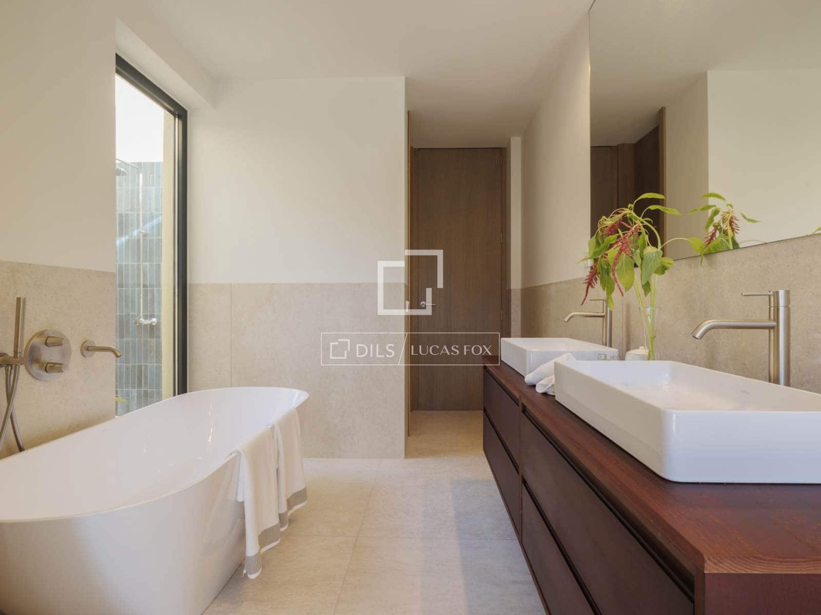 Chalet de 5 habitaciones en Boadilla del Monte en venta con piscina garaje - 3.200.000 € (Ref: 9230696)