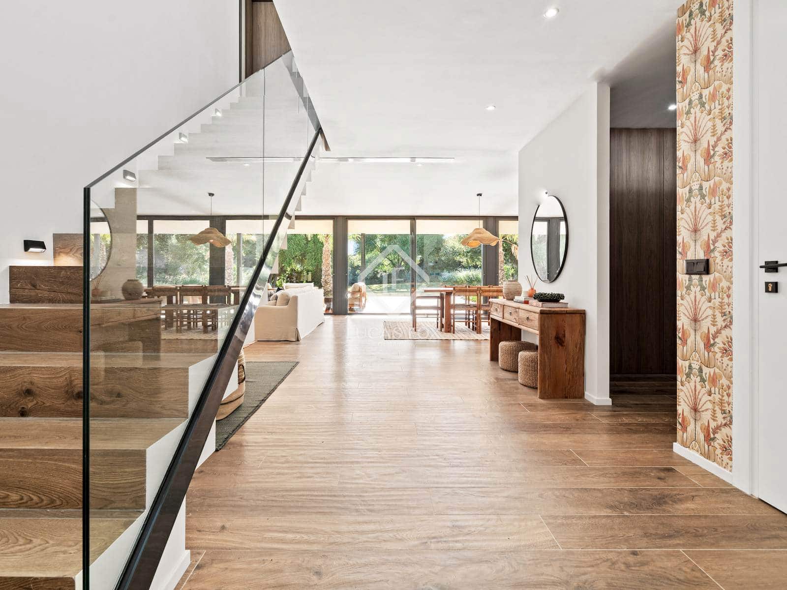 5 soverom Villa til salgs i Sotogrande med svømmebasseng garasje - € 2 850 000 (Ref: 9231274)