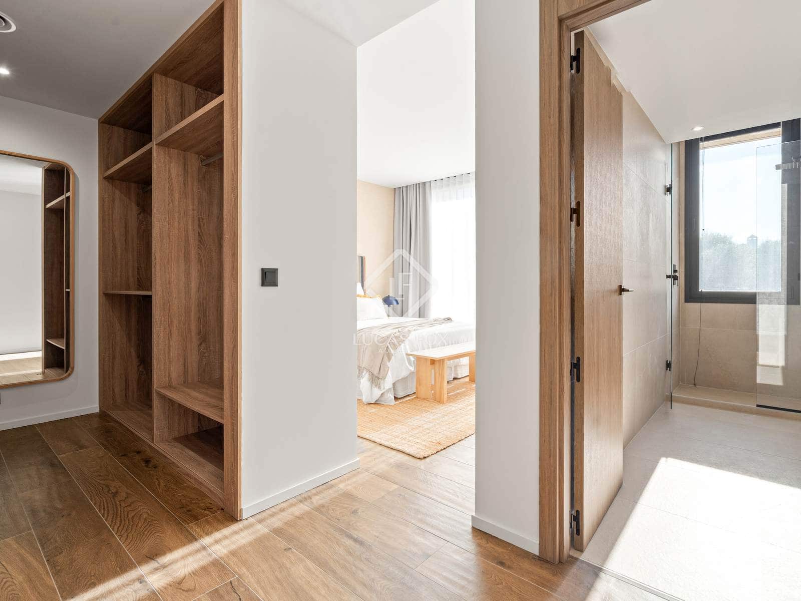 5 soverom Villa til salgs i Sotogrande med svømmebasseng garasje - € 2 850 000 (Ref: 9231274)