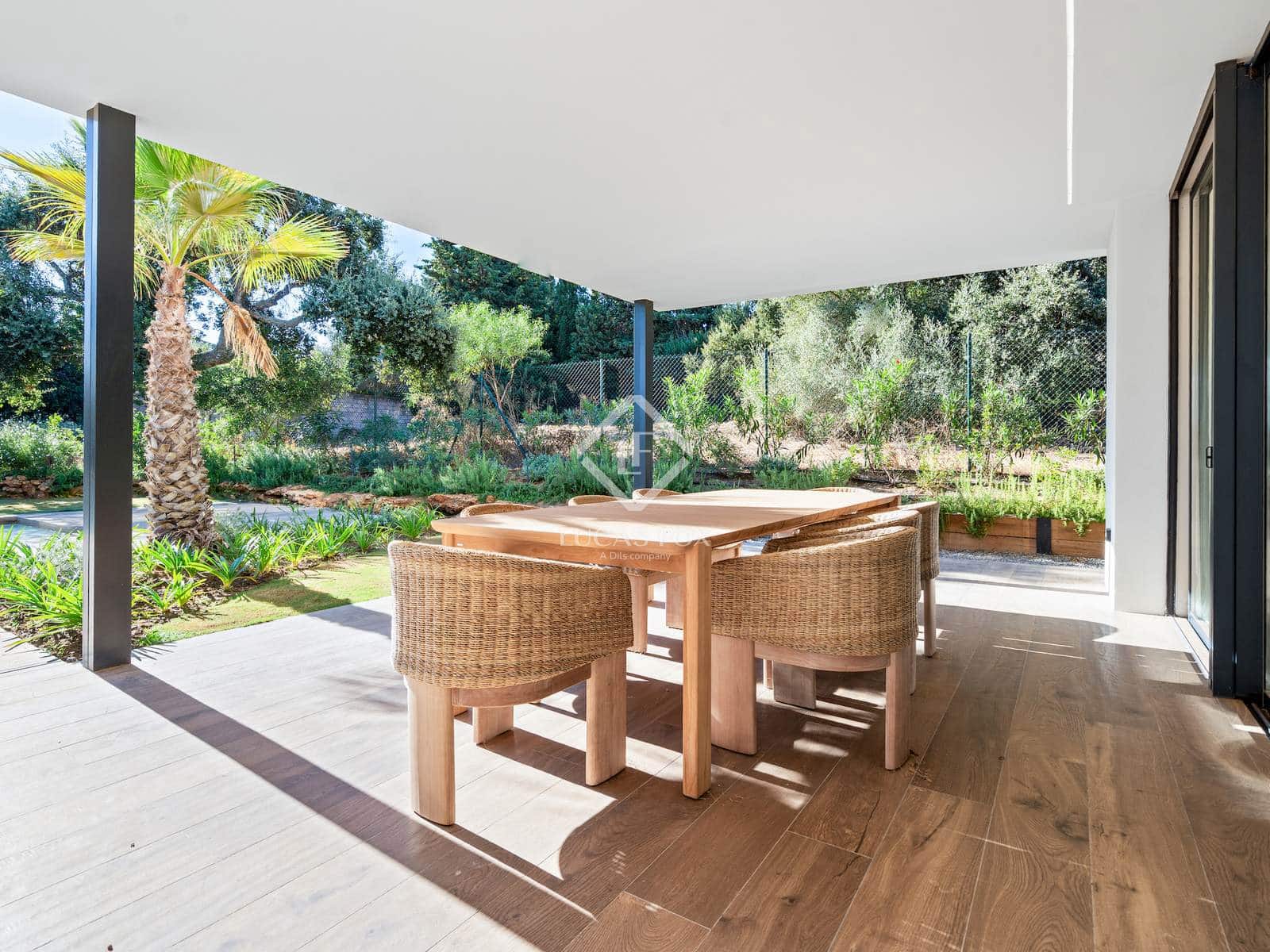 5 soverom Villa til salgs i Sotogrande med svømmebasseng garasje - € 2 850 000 (Ref: 9231274)