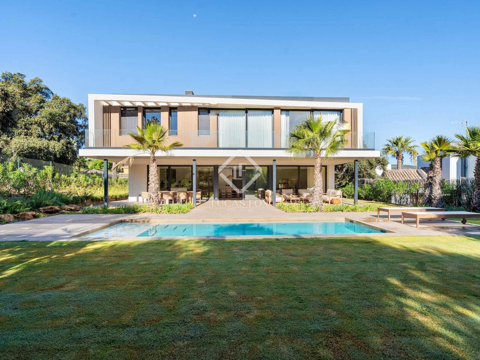 5 soverom Villa til salgs i Sotogrande med svømmebasseng garasje - € 2 850 000 (Ref: 9231274)
