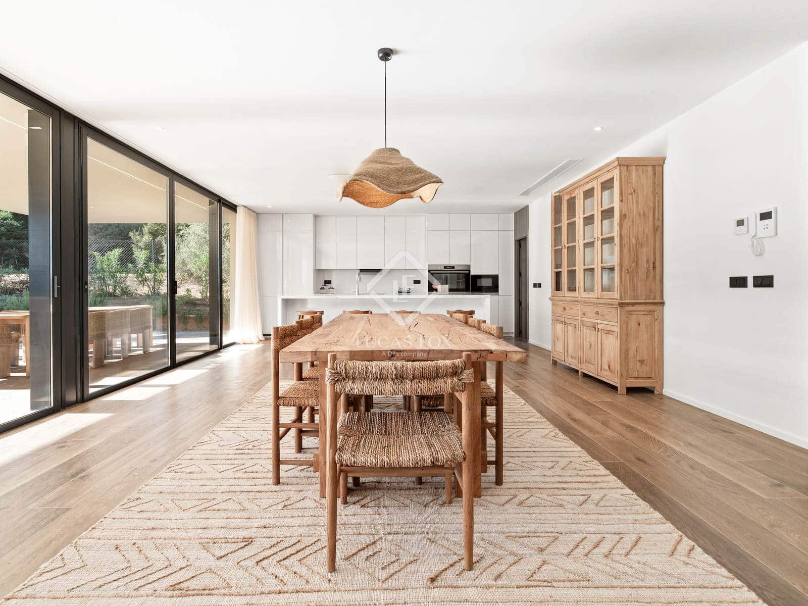 5 soverom Villa til salgs i Sotogrande med svømmebasseng garasje - € 2 850 000 (Ref: 9231274)