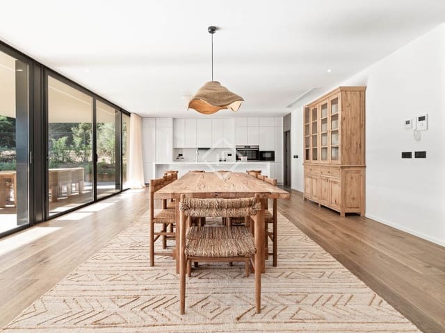 5 Zimmer Villa zu verkaufen in Sotogrande, San Roque mit Pool Garage - 2.850.000 € (Ref: 9231274)