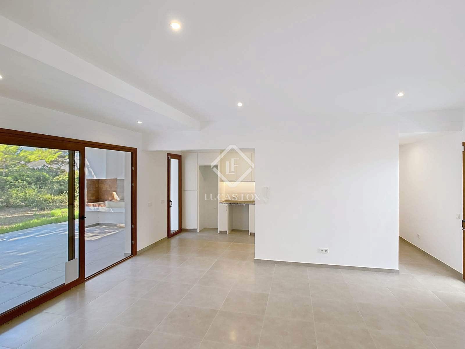 4 soveværelse Villa til salg i Ciutadella de Menorca med swimmingpool - € 1.250.000 (Ref: 9235257)